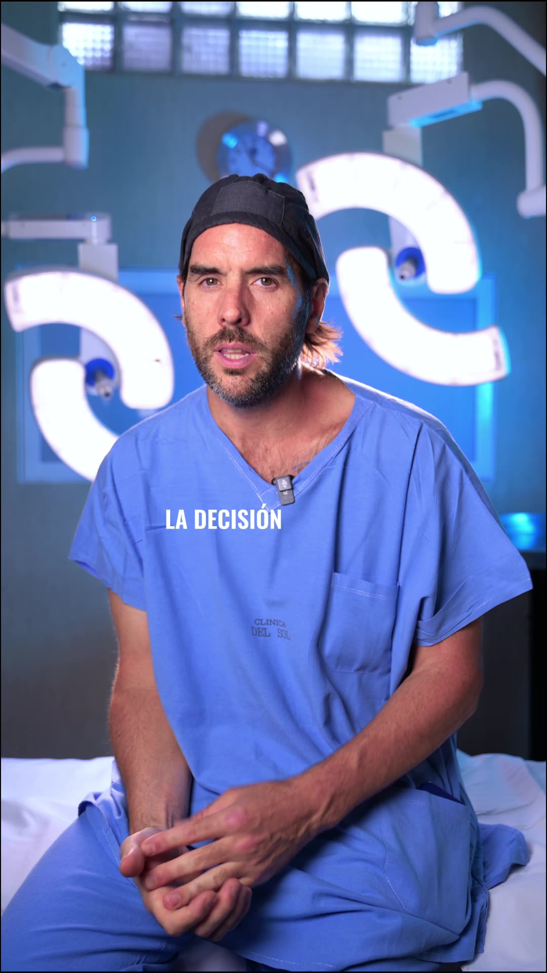 Reel del Dr. Axel Hemmingsen — marketing digital para cirujanos plásticos AVA BLUE